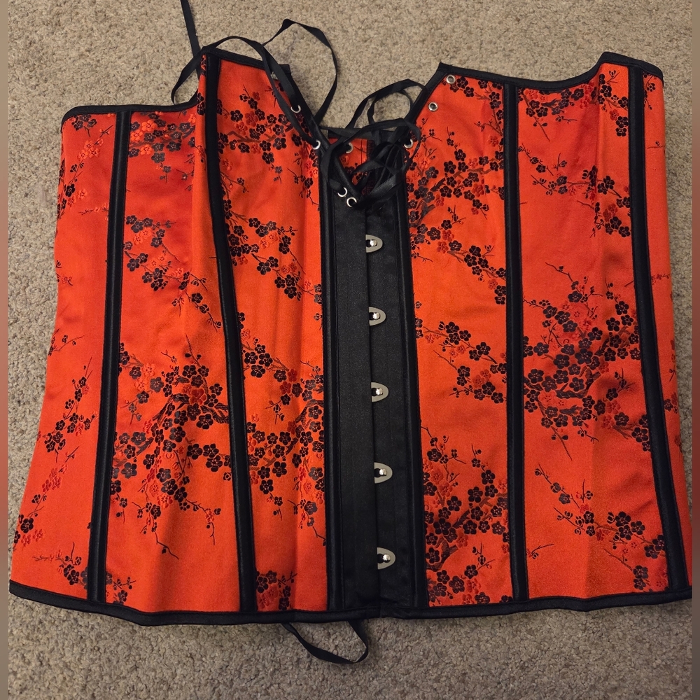 Red And Black Floral Corset Bustier Shapewear Body Shaper.  Size 6XL. - Picture 5 of 5
